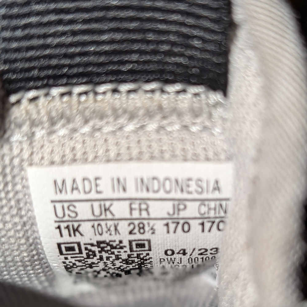 Adidas Kids Gray and Green Sneakers - Picture 3 of 3